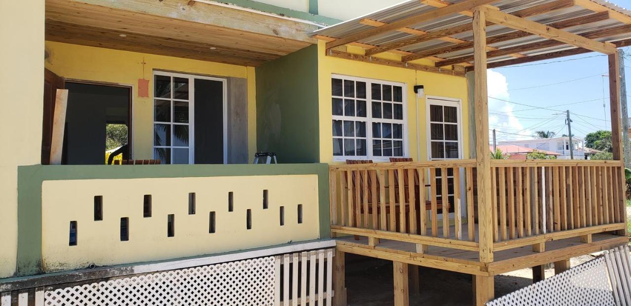 Pal'S On The Beach - Dangriga, Belize Kültér fotó